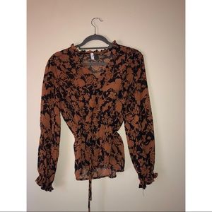 MANGO Blouse Size: 2